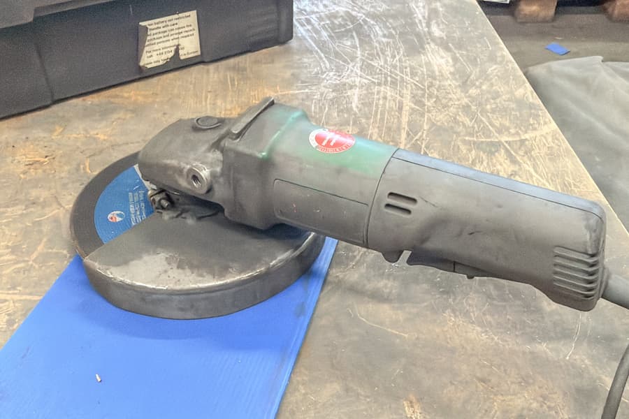 Einhandwinkelschleifer Hitachi G 13 YC